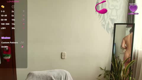 Snapshot of alyssia_wolds_1 chatting on September 2025 11:58:01 AM alyssia wolds online show from September 2025 11:58:01 AM