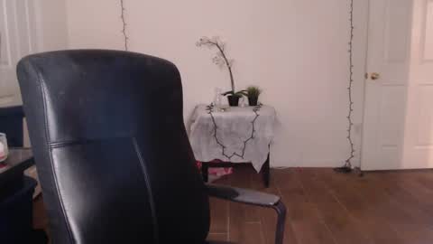 Alyssiaamorexo online show from March 2025 09:59:01 PM