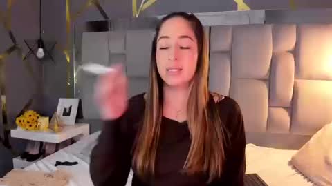 Snapshot of alyzeegorgeous chatting on October 2025 11:27:02 PM Alyze make feel hot as hell online show from October 2025 11:27:02 PM