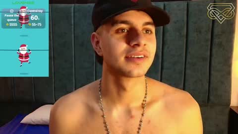 Amadeo Wild online show from December 2024 04:10:01 PM