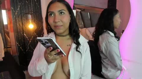 Snapshot of amaia_a chatting on May 2026 08:07:02 PM amaia_a online show from May 2026 08:07:02 PM
