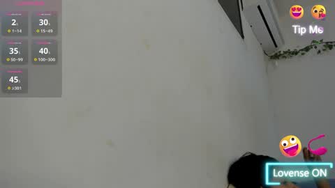 AMAIA online show from April 2026 07:44:02 PM