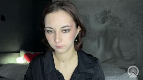 amalia_lambert13 online show from May 2026 07:32:02 PM