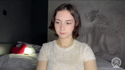 amalia_lambert13 online show from May 2026 07:19:02 PM