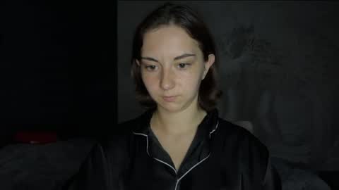 amalia_lambert13 online show from June 2026 08:02:01 PM