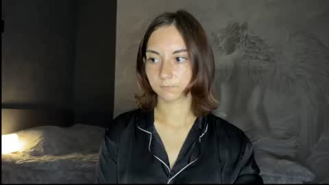 amalia_lambert13 online show from August 2026 07:05:02 PM
