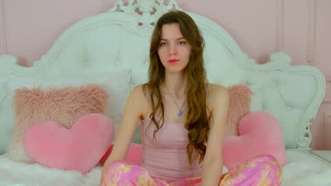 AmaliaLima online show from April 2026 07:07:02 PM