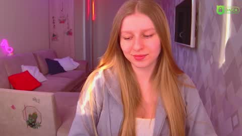 Snapshot of amaliaqueen999 chatting on February 2025 01:54:02 PM Amalia online show from February 2025 01:54:02 PM