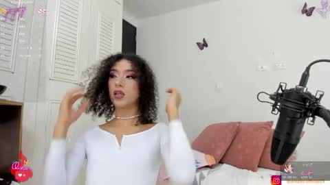 Amalia    Ig online show from April 2026 03:06:01 PM