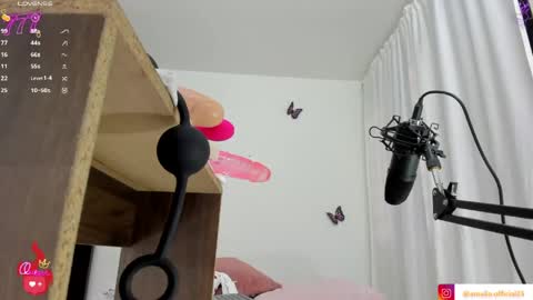 Amalia    Ig online show from April 2026 11:05:02 PM