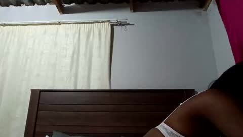 Amanda April online show from November 2025 12:58:01 AM