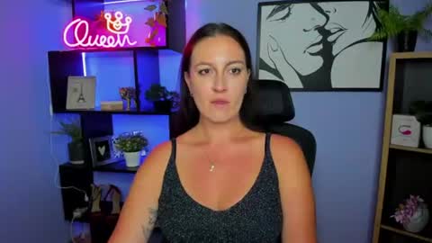 Amanda online show from June 2026 01:43:01 PM