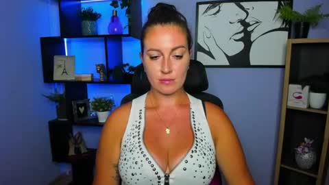 Amanda online show from August 2026 01:25:02 PM