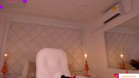 Amanda online show from October 2025 10:33:02 PM