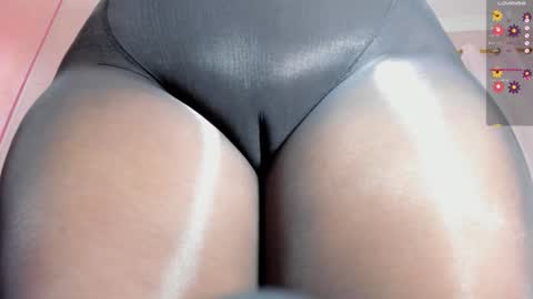 Snapshot of amanda_marcuzzi chatting on October 2025 11:47:02 AM Amanda Marcuzzi online show from October 2025 11:47:02 AM