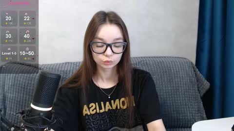 Mila online show from January 2025 11:22:01 AM