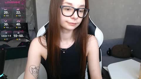 Mila online show from March 2025 12:34:01 PM