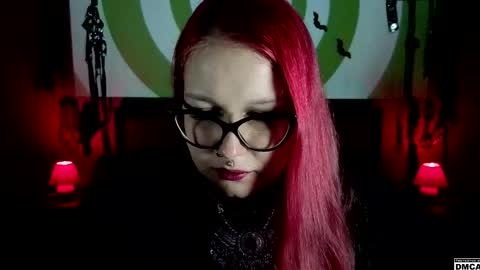 Snapshot of amanita__pantherina chatting on April 2026 10:33:01 AM Goddess Amanita online show from April 2026 10:33:01 AM