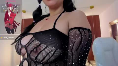 amara18_ online show from April 2026 08:21:01 PM