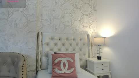 amara_rousse online show from December 2025 11:36:02 AM