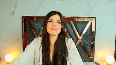 Amara Vega  online show from September 2025 11:58:01 AM