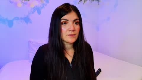 Amara Vega  online show from December 2025 08:21:01 AM