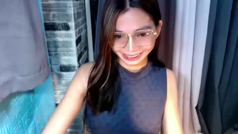 Snapshot of amarabellax chatting on May 2026 11:36:01 PM BELLA online show from May 2026 11:36:01 PM