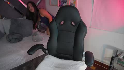 Amara Evans online show from June 2026 03:32:02 AM