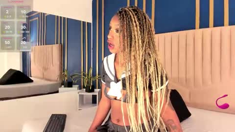 Amara online show from December 2025 11:19:01 AM