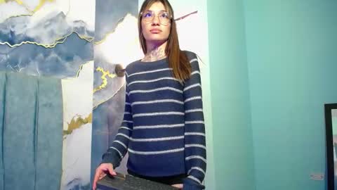 Amare Sole online show from October 2025 01:55:02 PM