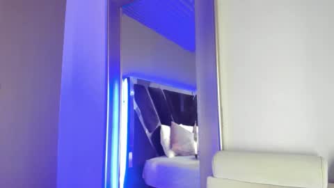 Emily online show from February 2026 10:21:02 AM