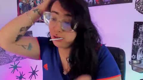  Katt   online show from November 2025 06:03:02 PM