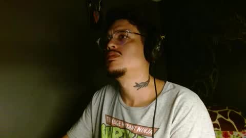 Snapshot of amateurmen33 chatting on February 2026 01:07:02 AM amateurmen33 online show from February 2026 01:07:02 AM