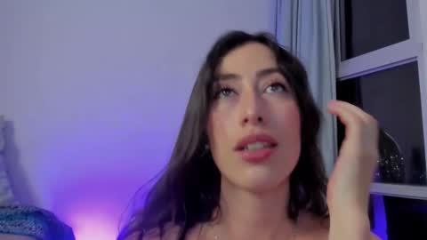 Amatista online show from November 2025 11:58:02 PM