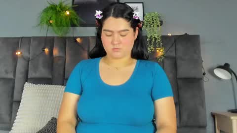 Snapshot of amatistasky__ chatting on June 2026 07:25:01 PM AMATISTA online show from June 2026 07:25:01 PM