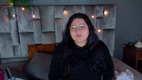 Snapshot of amatistasky__ chatting on July 2026 11:27:01 AM AMATISTA online show from July 2026 11:27:01 AM