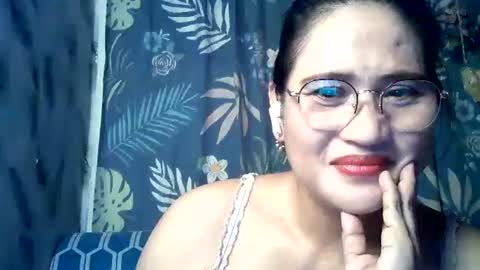 amazing angel online show from September 2025 06:33:01 PM