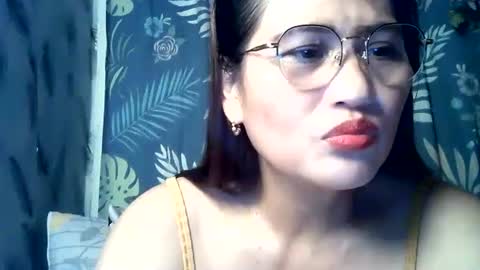 amazing angel online show from September 2025 09:30:01 PM
