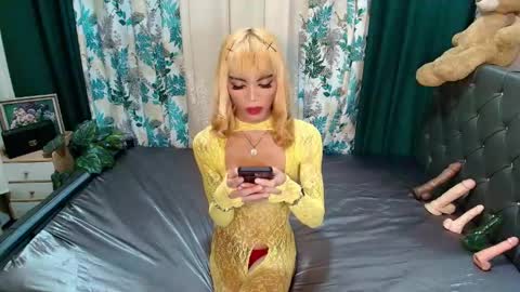 amazingsopia4ux online show from June 2026 02:44:02 PM