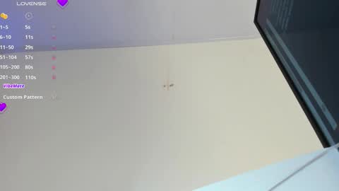   online show from October 2025 06:41:02 PM