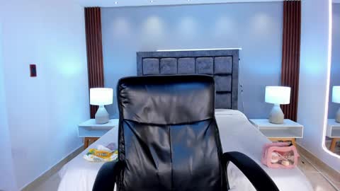 Ambar  Everyday From 0530 to 1430 Col Time online show from January 2025 07:43:01 PM