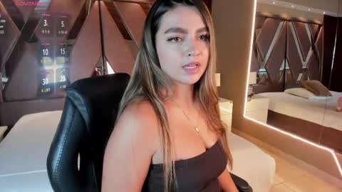 Ambar  Everyday From 0530 to 1430 Col Time online show from October 2025 06:11:02 AM