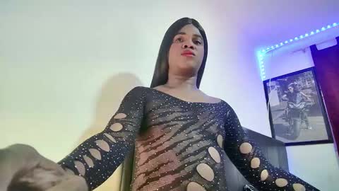 ambargil__ online show from February 2025 07:04:01 PM