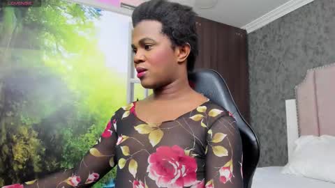 ambargil__ online show from September 2025 05:00:01 AM