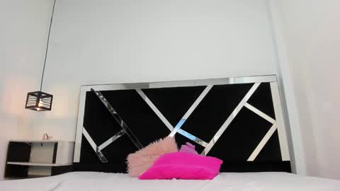   online show from February 2025 03:29:02 AM