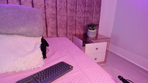  Amber  online show from March 2026 02:55:02 PM