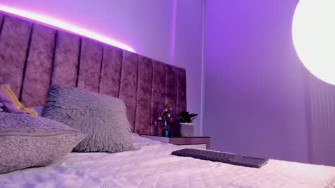  Amber  online show from March 2026 12:39:02 PM