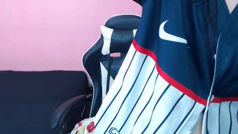 Snapshot of ambel_rose chatting on February 2025 10:22:02 PM ambel_rose online show from February 2025 10:22:02 PM