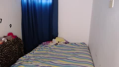 Snapshot of ambel_rose chatting on November 2025 10:21:01 PM ambel_rose online show from November 2025 10:21:01 PM