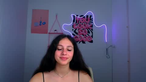 Snapshot of amber__r chatting on June 2026 05:34:02 AM Amber online show from June 2026 05:34:02 AM